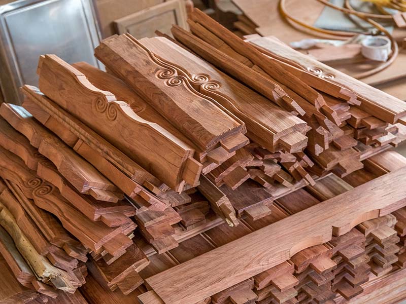 崇仁楼梯地板柜门的油漆修复-12