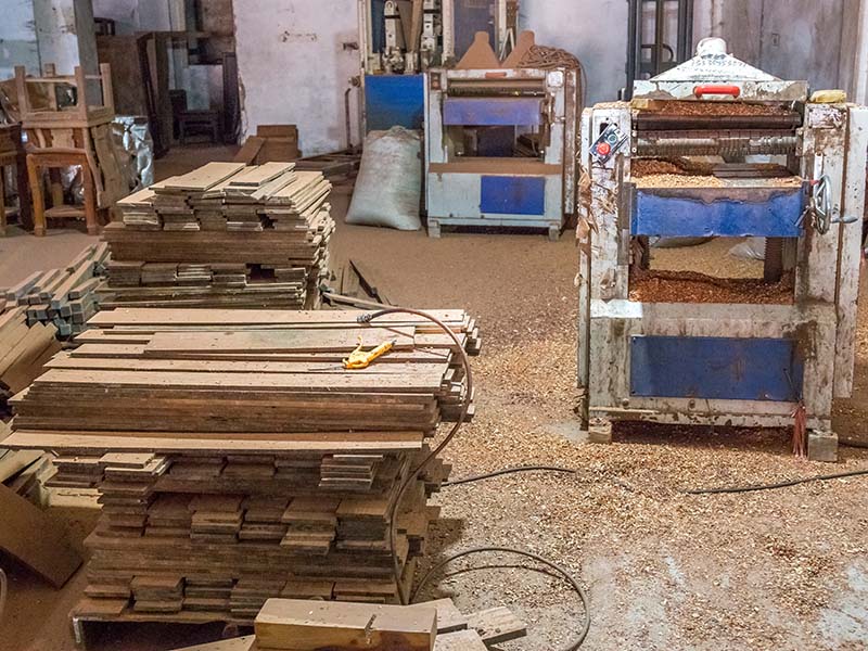 崇仁柜门油漆修复报价